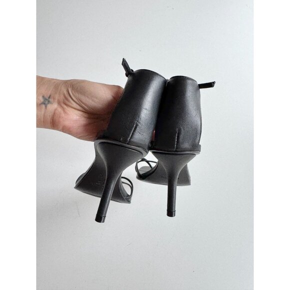 NWOB REFORMATION Gigi Black Leather Strappy Mid Heel Toe Thong Sandals, Size 8.5 - Picture 7 of 13